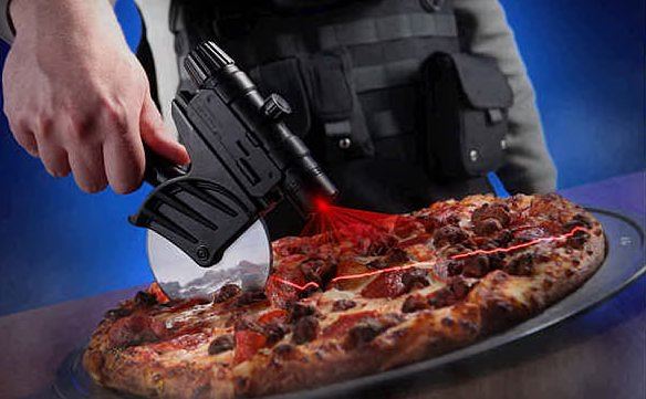 Nobel ad un team di ricercatori veneto-libico-sammarinesi, scoperta una nuova applicazione del metodo scientifico per il taglio della pizza