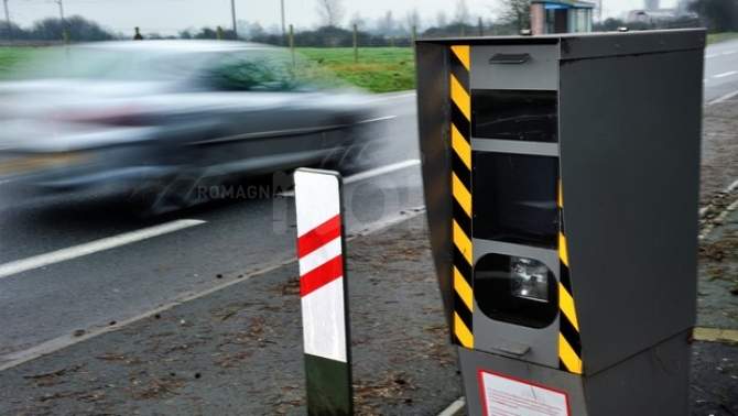 Testano autovelox appena montati, due poliziotti ricevono 47 contravvenzioni a testa! Giunta di Fiorentino apre discussione su&nbsp;Facebook