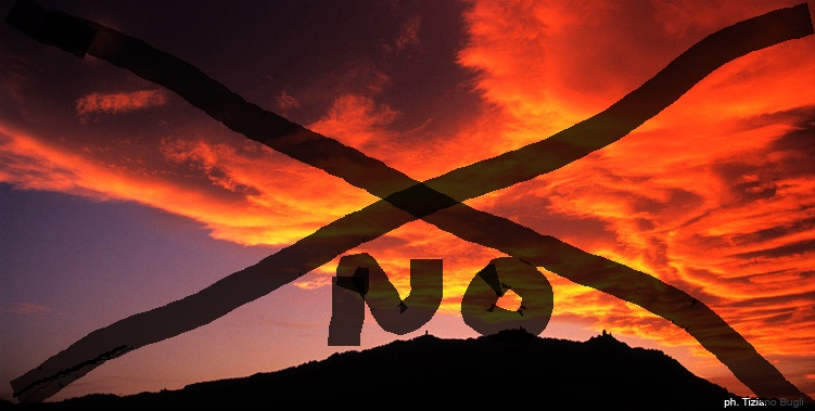 Facebook: Governo vieta assolutamente di postare foto “tramonto di San Marino”, dicitura che lede il prestigio, allusiva e porta anche sfiga.