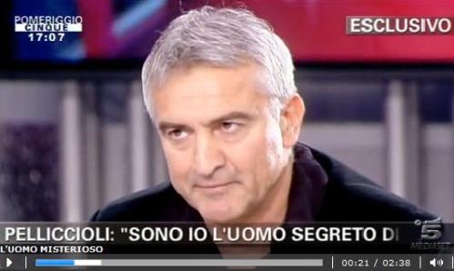 Il Baracucco prepara un “Long Drink” senza olive sulla lingua a Flavio Pelliccioni . Lo beviamo?
